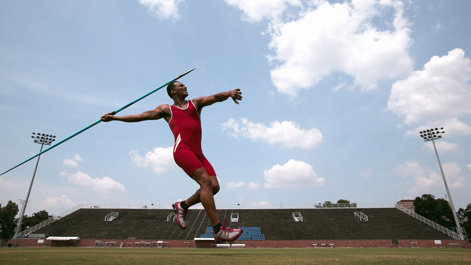 开云中国-_未来运动穿戴：科技点亮运动新生活_，未来运动鞋图片