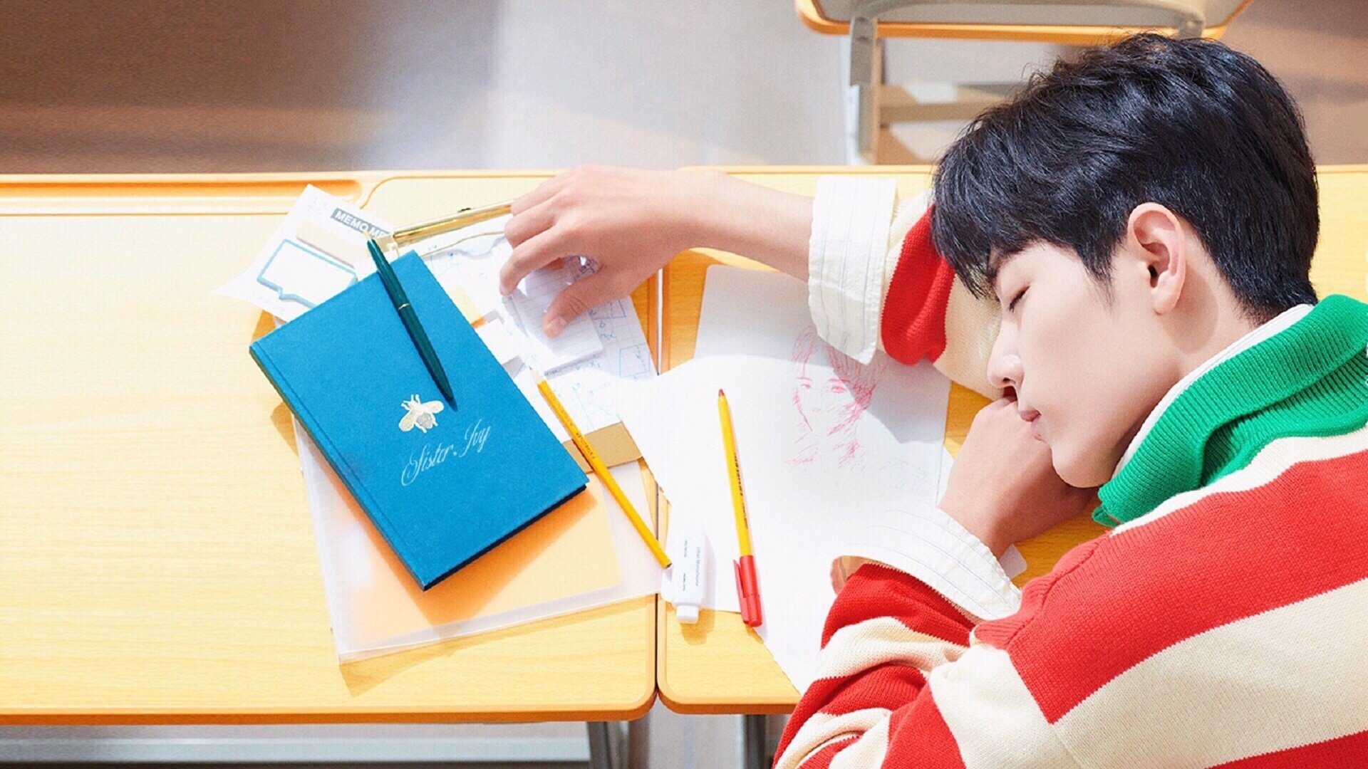 kaiyun登录入口-库里：一场场“远投”让全联盟为之侧目！，库里运球投篮集锦