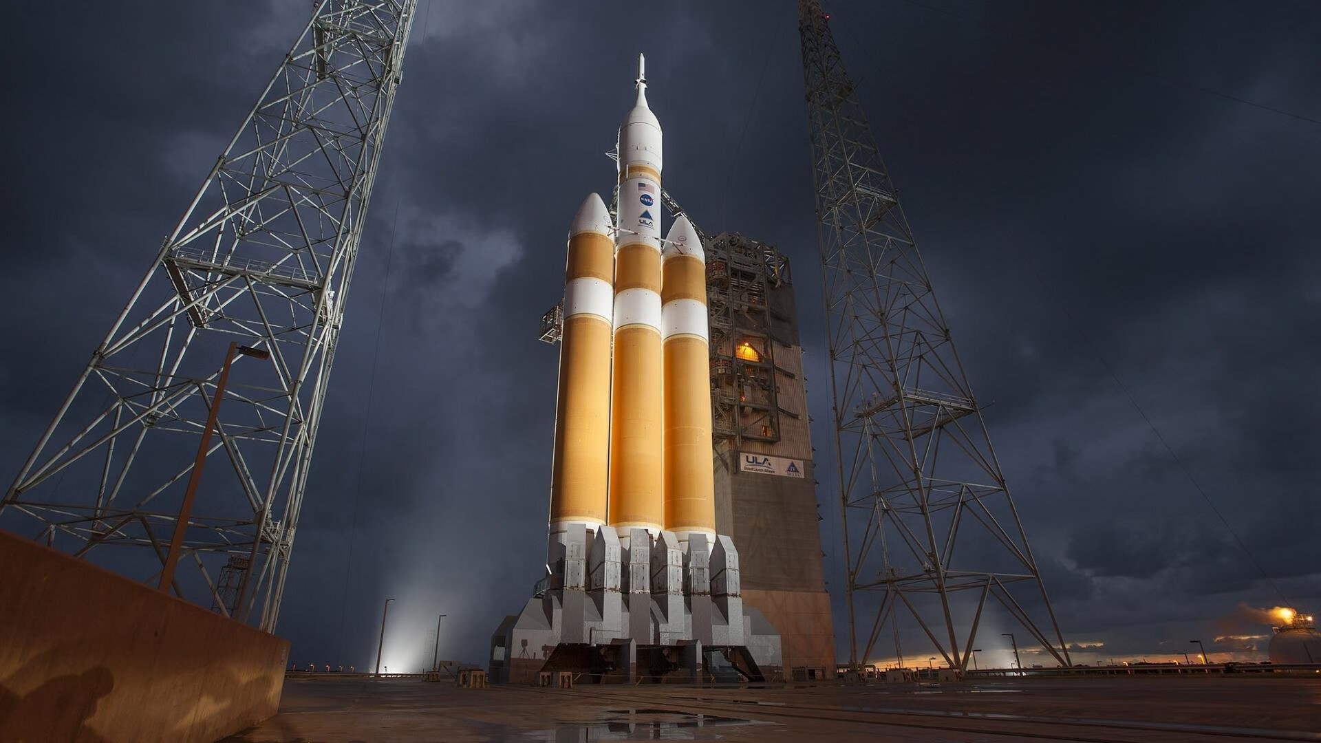 开云官方网页登录-托桑·埃夫布奥姆万在NBA常规赛中取得生涯新高，埃托奥 布冯