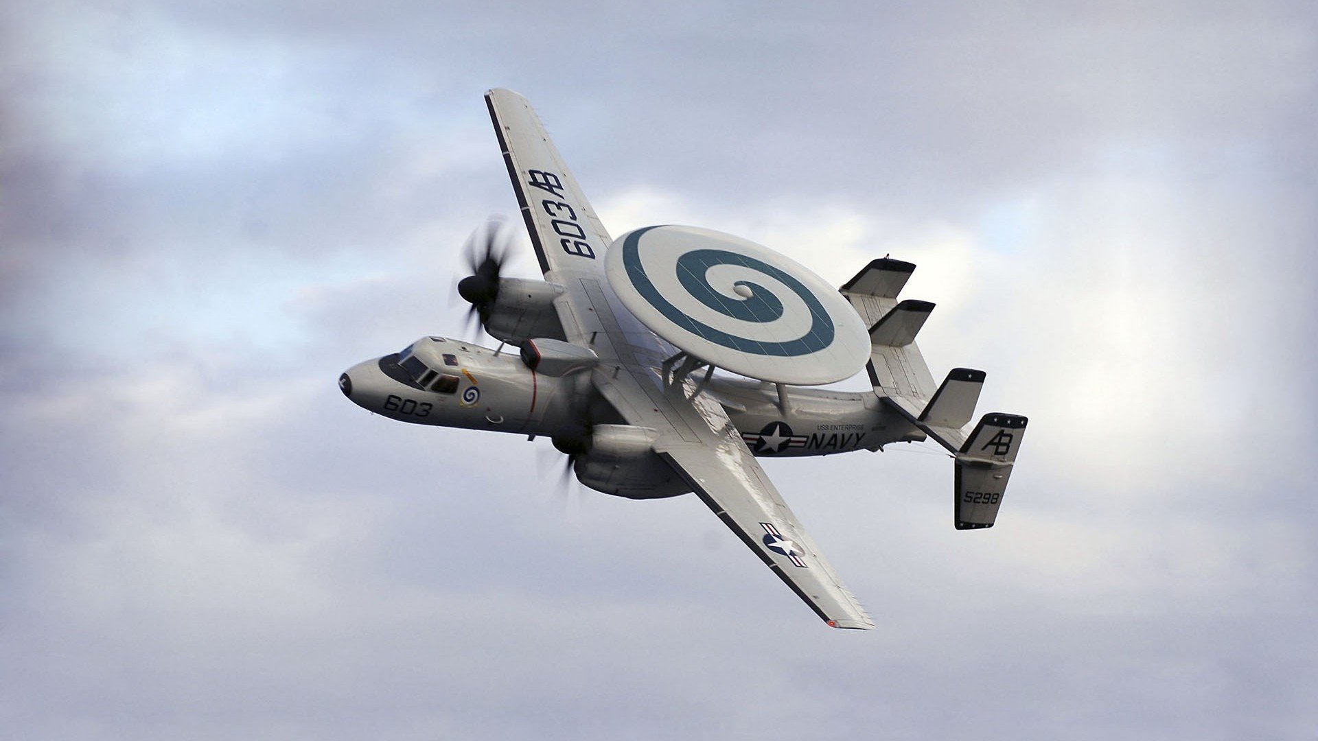 开云官方网站-扎马莱克主场迎战阿尔阿赫利，德比战备受关注，扎马尔冈